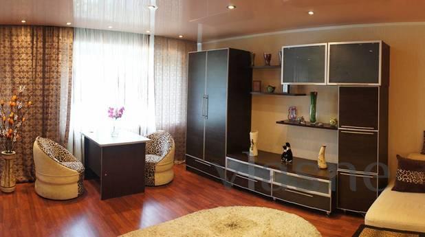 1 BR apartment in the center, Perm - apartment by the day