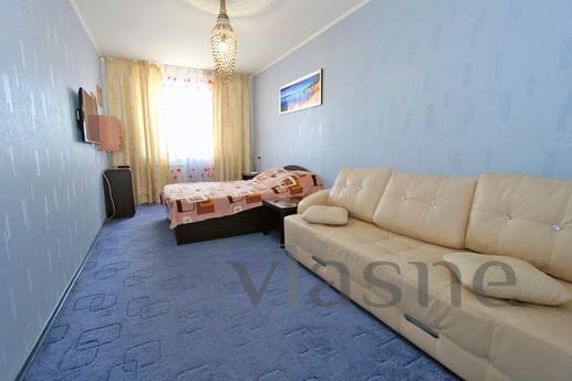 2 BR apartment in the center, Perm - apartment by the day