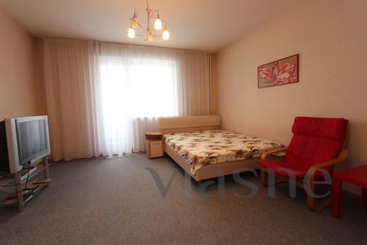 2 BR apartment in the center, Perm - apartment by the day