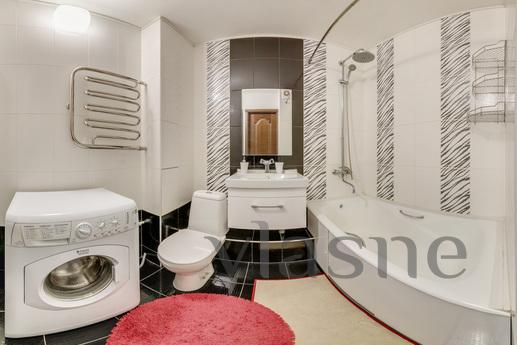 New house, all the furniture, Novosibirsk - apartment by the day