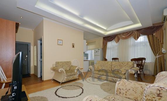 3 BR. apartments in the center of Moscow, Moscow - apartment by the day