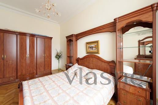 One-bedroom luxury apartment, Moscow - apartment by the day
