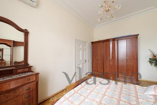 One-bedroom luxury apartment, Moscow - apartment by the day