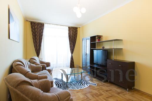 Excellent apartment in the heart, Moscow - apartment by the day