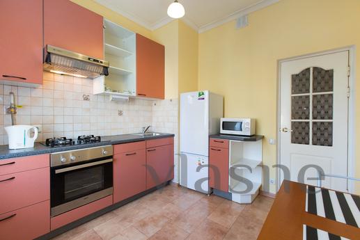 Excellent apartment in the heart, Moscow - apartment by the day