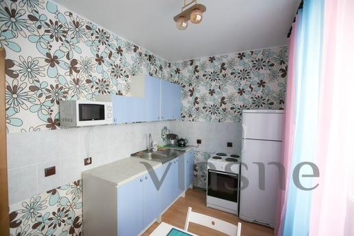 1 Single close to the metro. Free Wi-Fi, Novosibirsk - apartment by the day