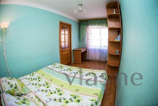Cozy close to the metro. Free Wi-Fi, Novosibirsk - apartment by the day