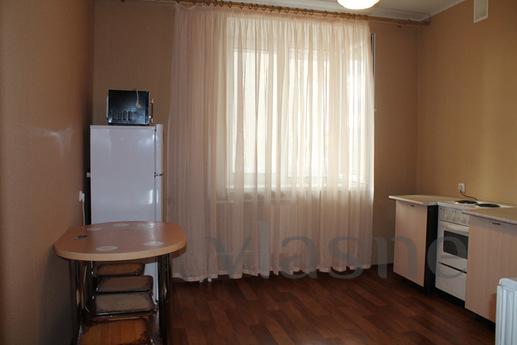 One bedroom apartment in the center, Tyumen - apartment by the day