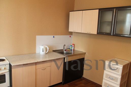 One bedroom apartment in the center, Tyumen - apartment by the day