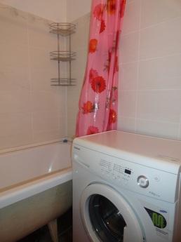 2 bedroom apartment for rent, Novosibirsk - apartment by the day