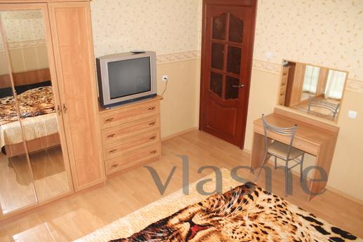 One-bedroom apartment in the center, Tyumen - apartment by the day