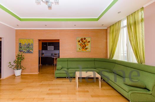 Apartment with good views of the Kremlin, Kazan - apartment by the day