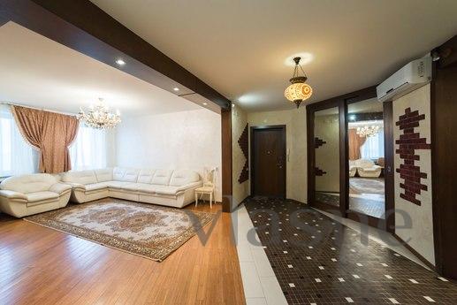 The apartment euro renovation (Jacuzzi), Kazan - apartment by the day