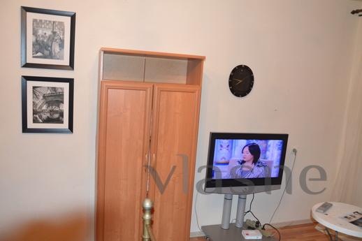 The apartment is at the TC Goodwin, Tyumen - apartment by the day