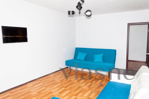 2 bedroom apartment, Krasnodar - apartment by the day
