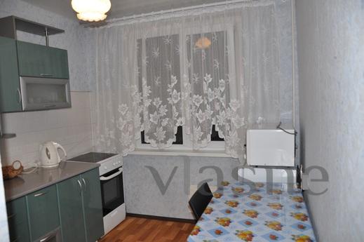 2 bedroom apartment, Krasnodar - apartment by the day