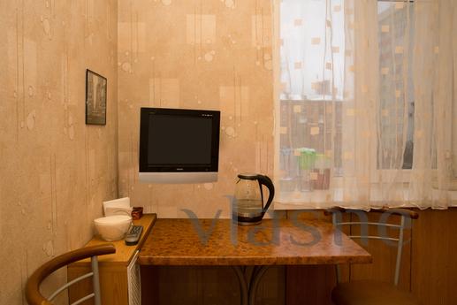 One room for rent! Centre, Yekaterinburg - apartment by the day