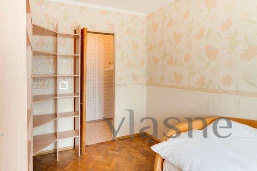 One-bedroom apartment on Sokol, Moscow - apartment by the day