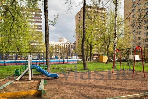 One-bedroom apartment on Sokol, Moscow - apartment by the day