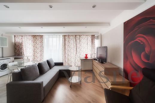 Luxury apartment near the metro, Moscow - apartment by the day