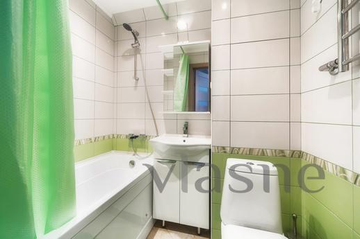 Luxury apartment near the metro, Moscow - apartment by the day