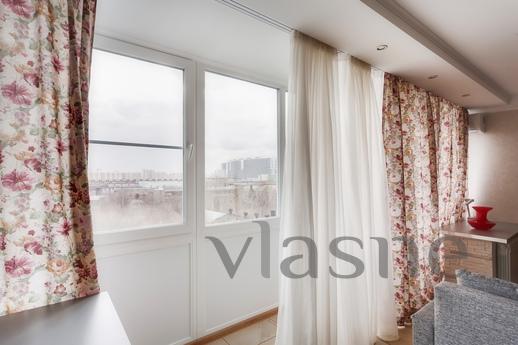 Luxury apartment near the metro, Moscow - apartment by the day