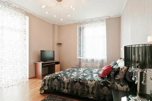 Cozy 3 bedroom apartment for rent, Moscow - apartment by the day