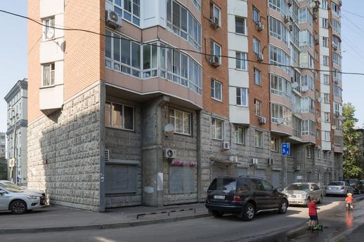 Cozy 1 bedroom apartment, Moscow - apartment by the day