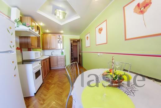 One bedroom apartment, Chernyshevskogo10, Ufa - apartment by the day