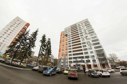 One bedroom apartment, st. Kiekbaeva 4, Ufa - apartment by the day