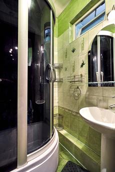 One-bedroom apartment in the center, Krasnodar - apartment by the day