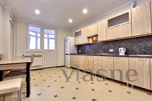 Spacious one bedroom apartment, Krasnodar - apartment by the day