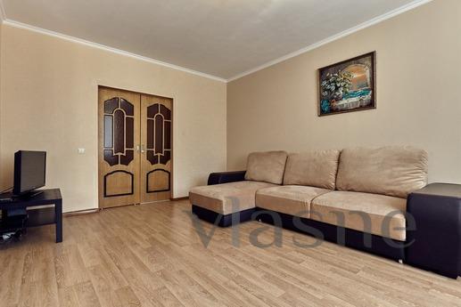 Cozy 2 bedroom apartment, Krasnodar - apartment by the day