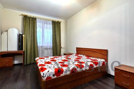 Comfortable 3-bedroom apartment, Krasnodar - apartment by the day