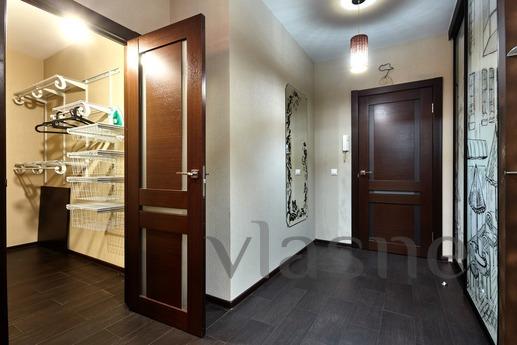 Cozy 1-bedroom apartment, Krasnodar - apartment by the day