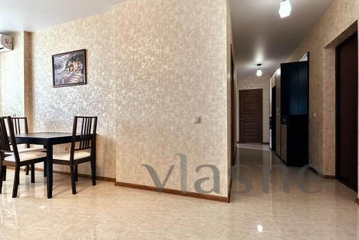 Cozy 2 bedroom apartment, Krasnodar - apartment by the day
