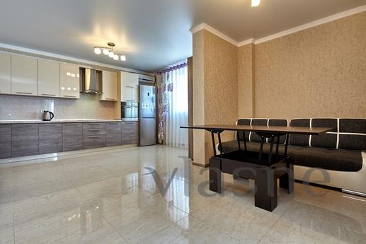 Cozy 2 bedroom apartment, Krasnodar - apartment by the day