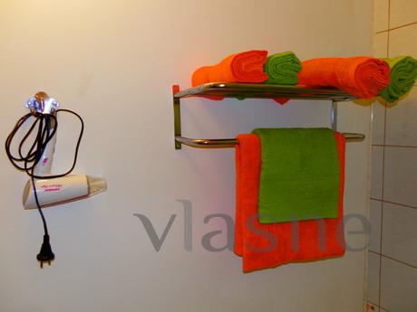 2 bedroom apartment, Krasnodar - apartment by the day