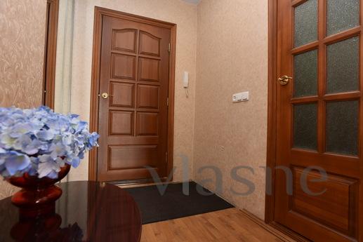 Studio apartment COMFORT, Yekaterinburg - apartment by the day