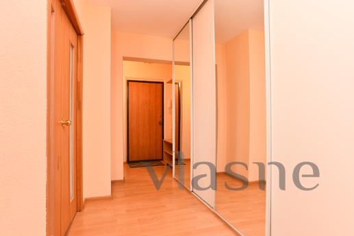 2 bedroom apartment for rent, Yekaterinburg - apartment by the day