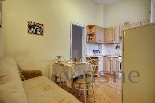 Apartment with Canal View, Saint Petersburg - apartment by the day