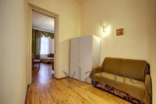 Apartment with Canal View, Saint Petersburg - apartment by the day