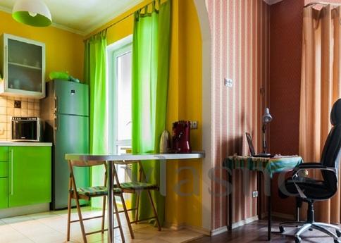 Apartment with designer renovation, Krasnogorsk - apartment by the day
