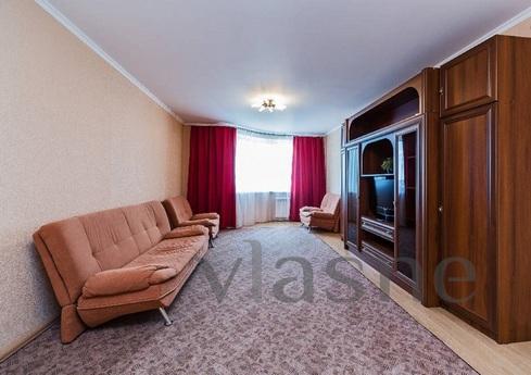 Spacious 3 bedroom apartment for rent, Krasnogorsk - apartment by the day