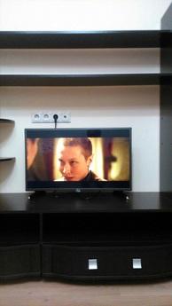 Spacious apartment with repair, Krasnogorsk - apartment by the day