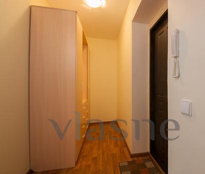 1-bedroom apartment on the 11th Volochae, Krasnoyarsk - apartment by the day