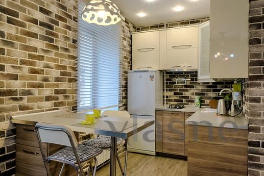 Bright studio apartment, Moscow - apartment by the day