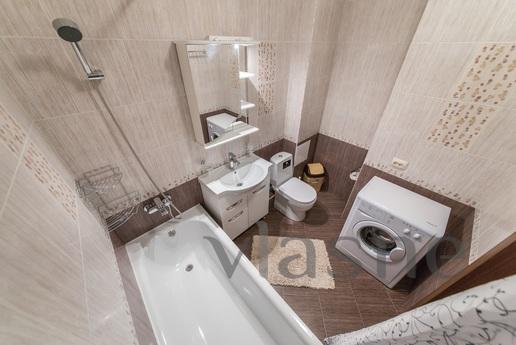 1 bedroom apartment on the Kubanskaya St, Krasnodar - apartment by the day