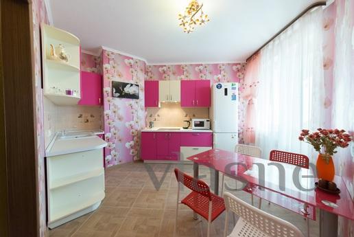 1 bedroom apartment on the Kubanskaya St, Krasnodar - apartment by the day