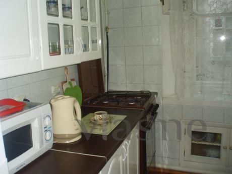 Apartment is in the heart of the owner, Taganrog - apartment by the day